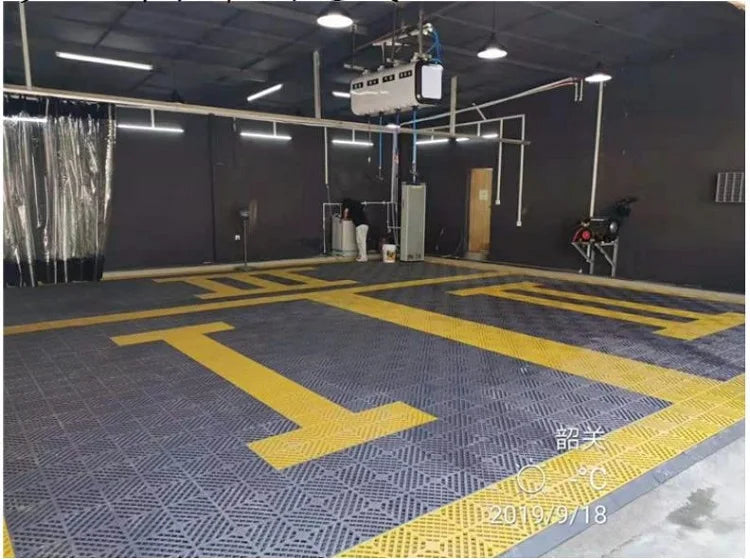 Vented Plastic Garage Floor Tile