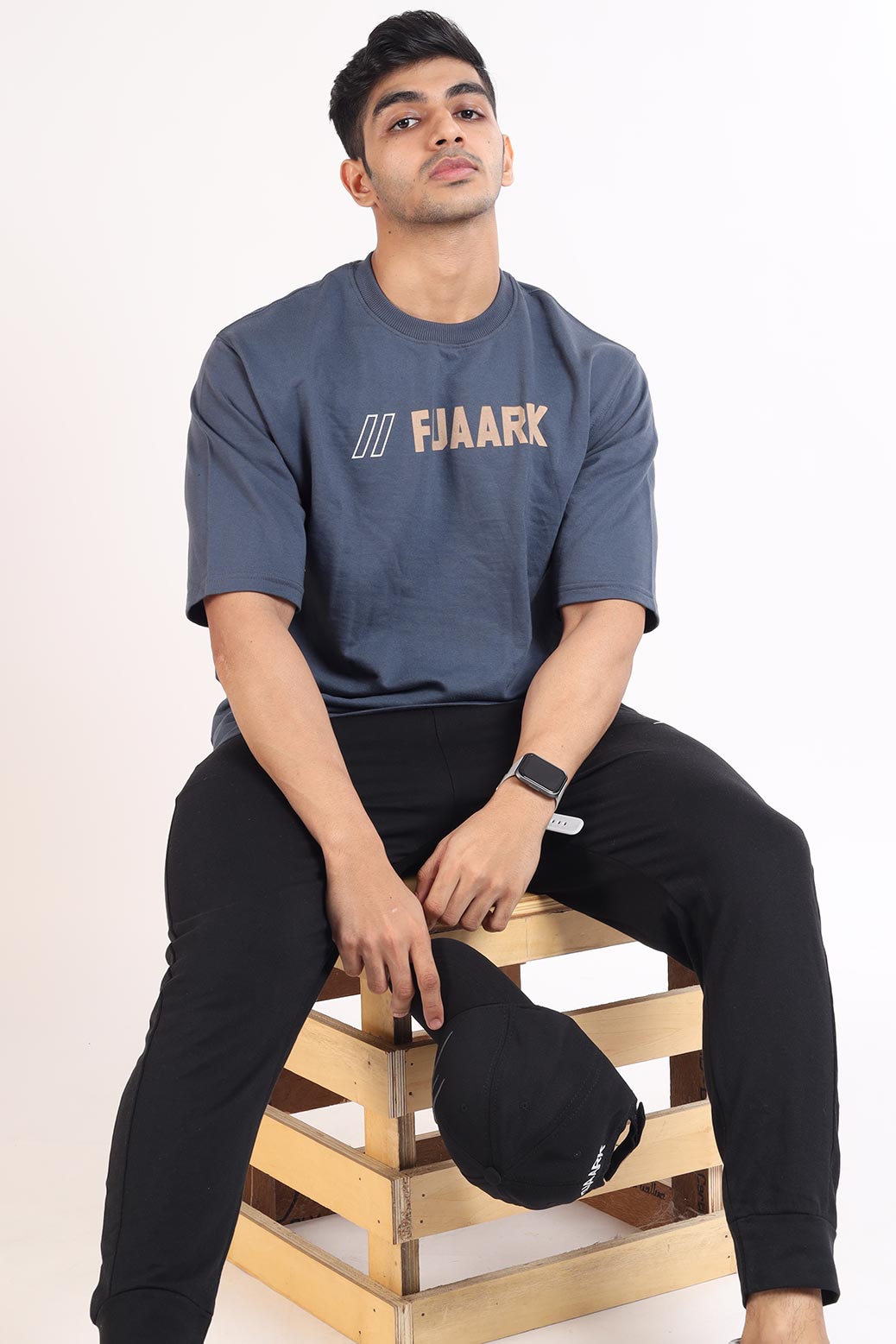 Greatest Oversized T-shirt Grey