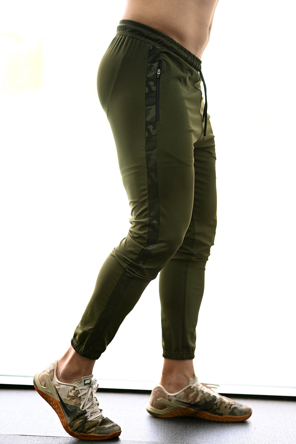 Infinity Joggers Olive