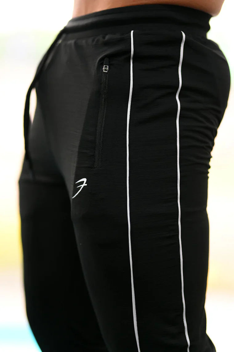 Revival Joggers Black