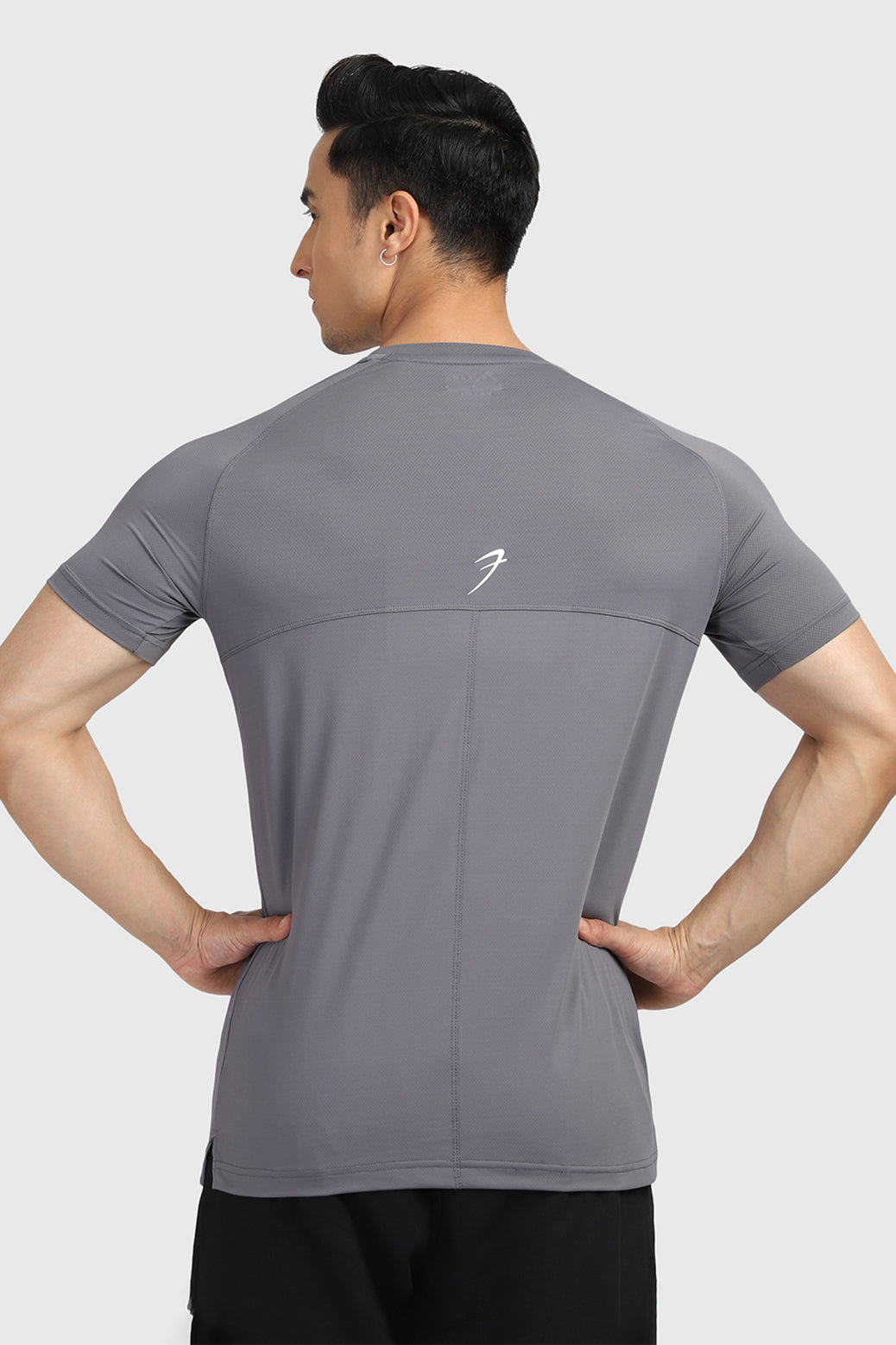 Sleek T-shirt Grey