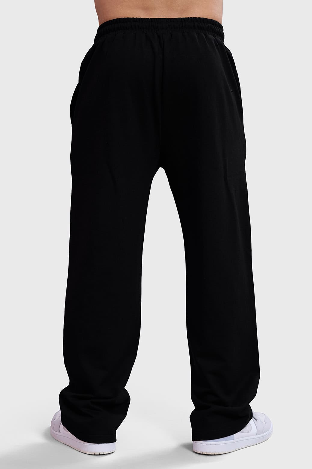 Phantom Straight Tracks Black