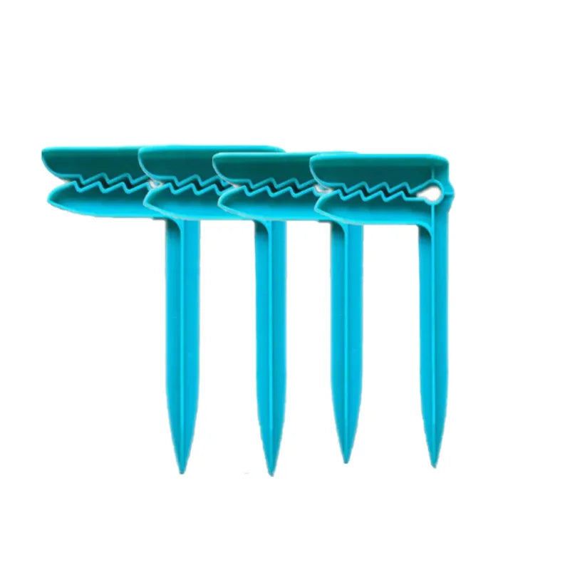 Outdoor Beach & Picnic Mat Towel Holder – Windproof Camping Tool (4pcs)