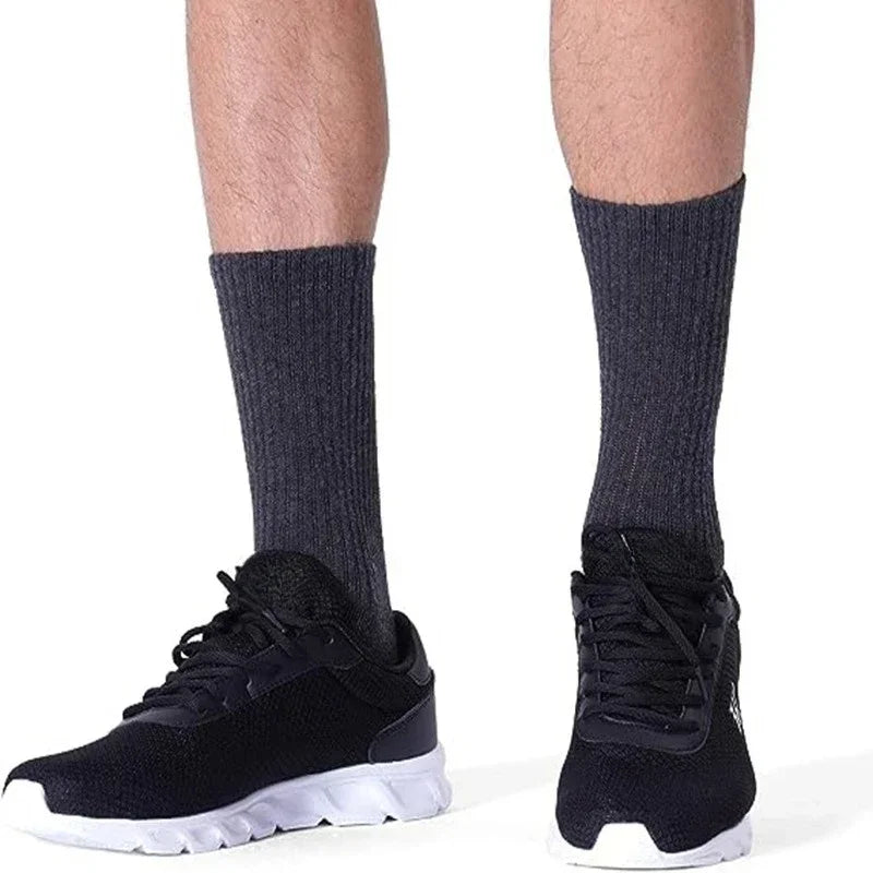 10 Pairs Plus Size Men's Athletic Socks (3 colours available)