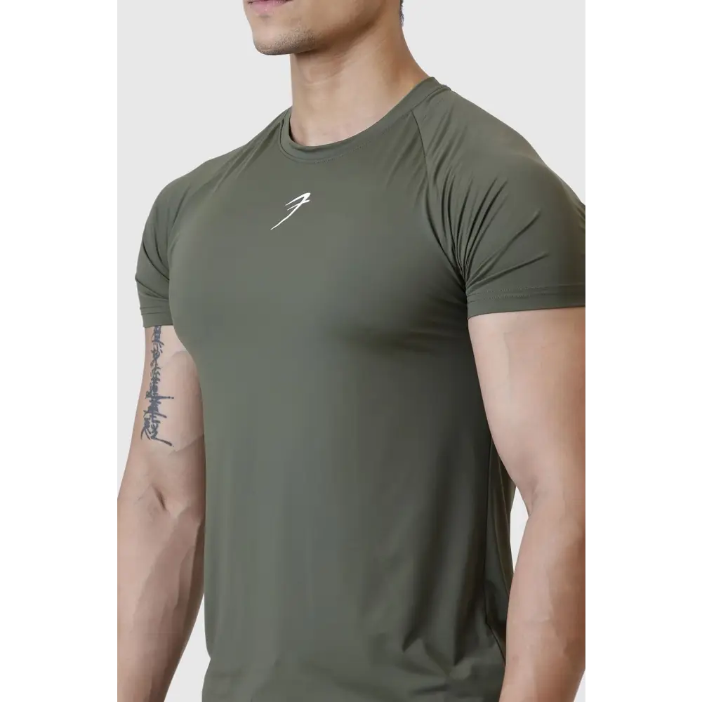 Bare Nylon T-shirt Olive - Tshirts