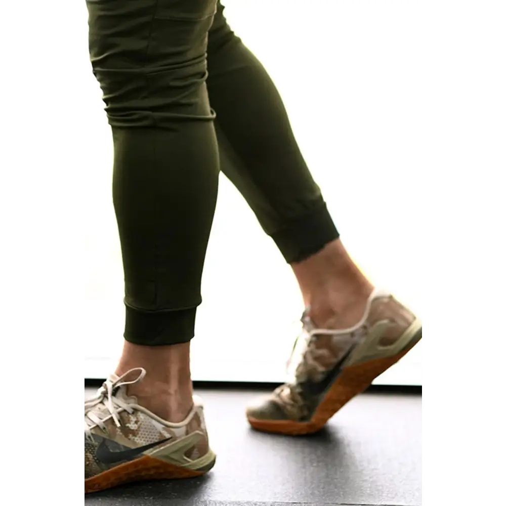 Breathe Joggers Olive