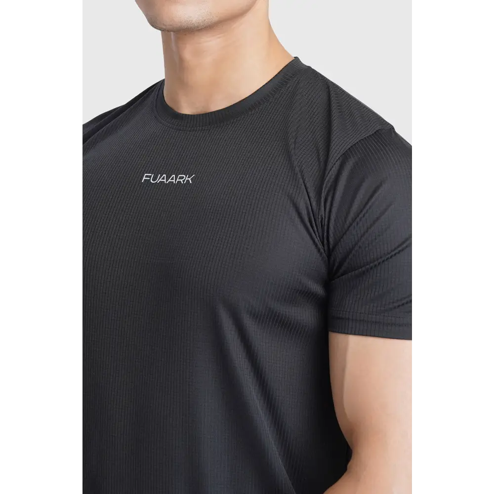Checks Running T-shirt Black - Tshirts