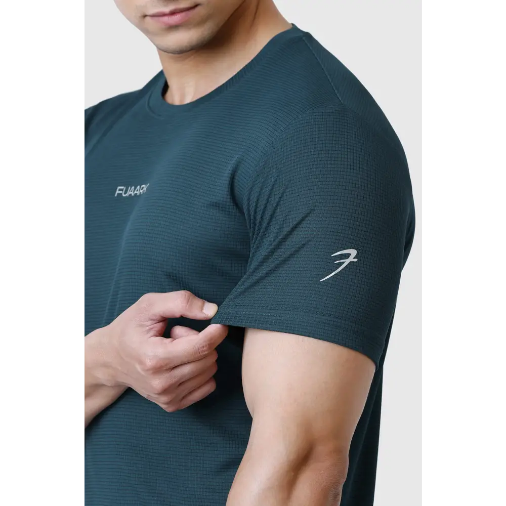 Checks Running T-shirt Bottle Green - Tshirts