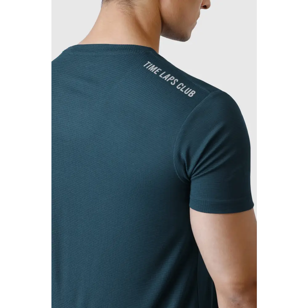 Checks Running T-shirt Bottle Green - Tshirts