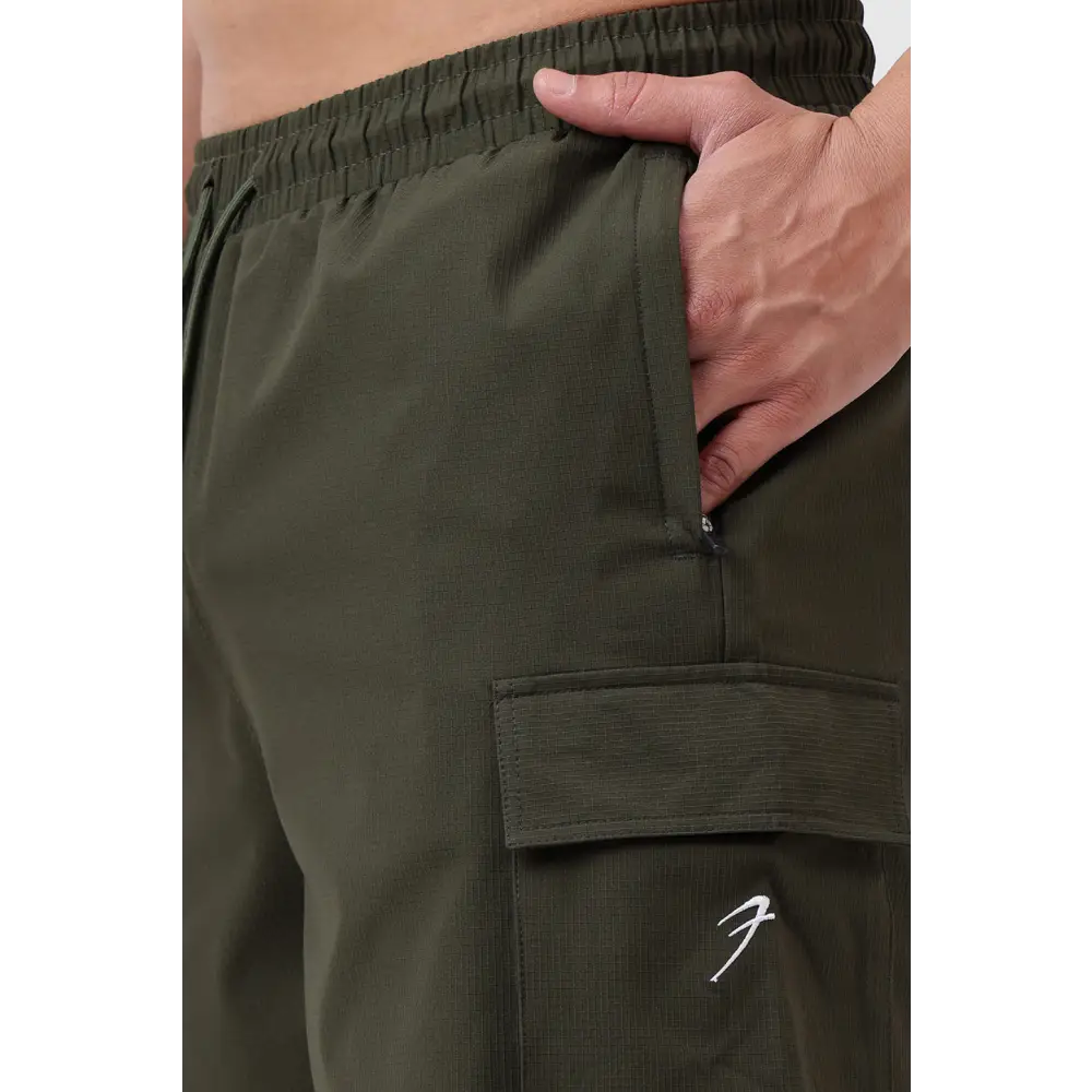 Delta Cargo Shorts Army Green - Shorts
