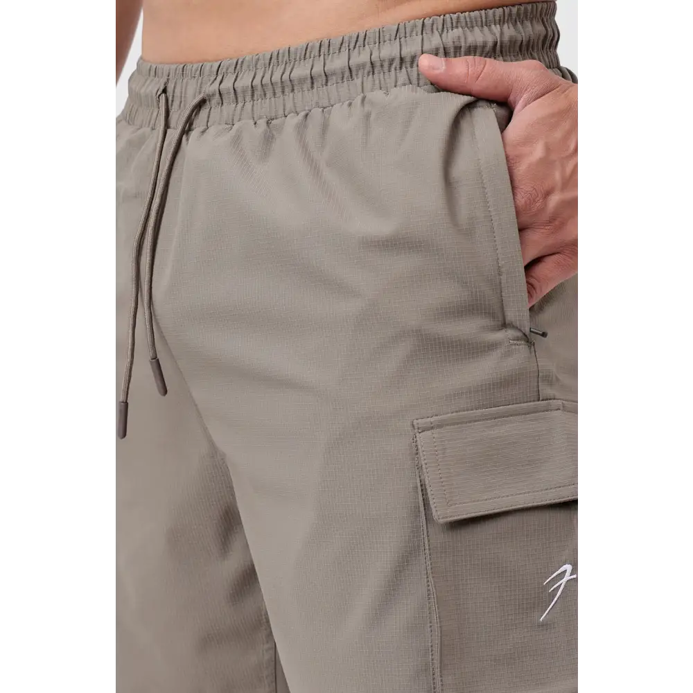 Delta Cargo Shorts Brown - Shorts