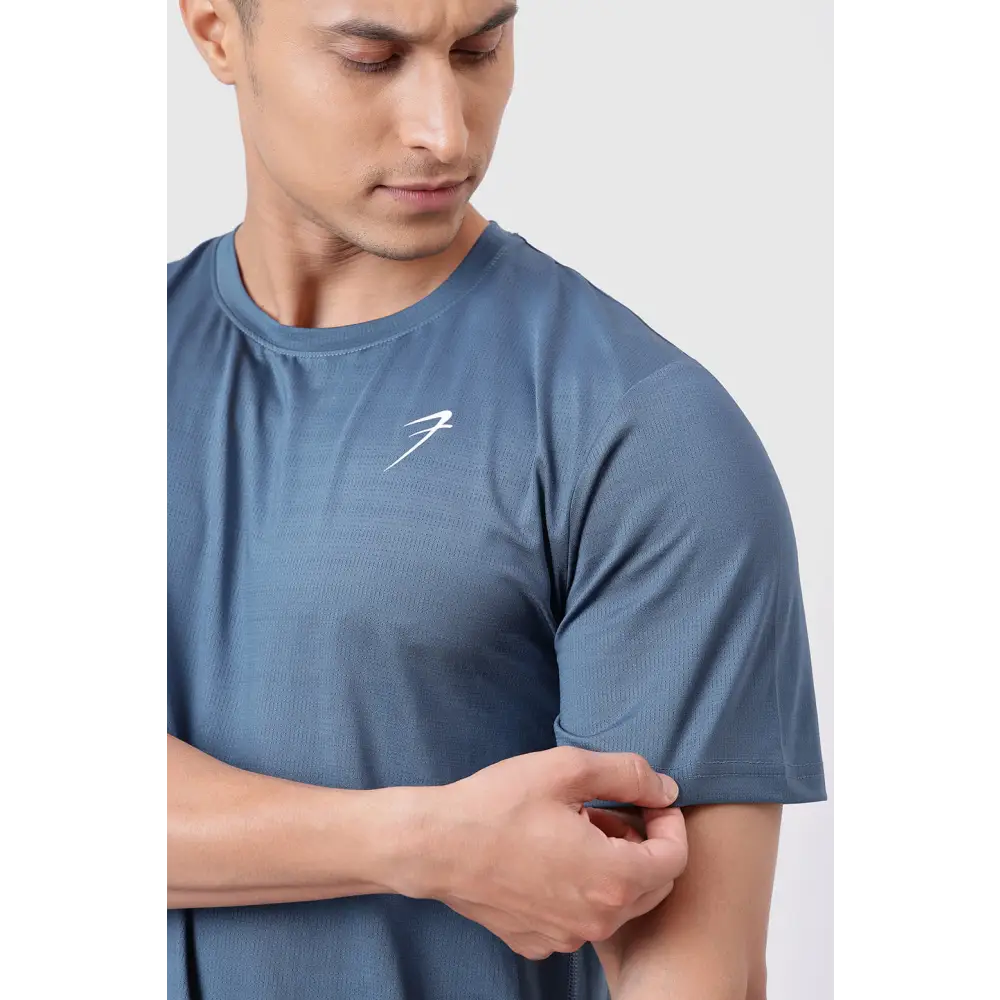 Ember Running T-shirt Light Blue - Tshirts