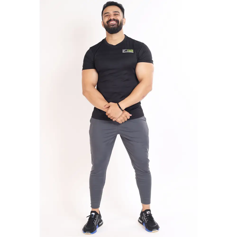 Emblem T-shirt Black - Tshirts