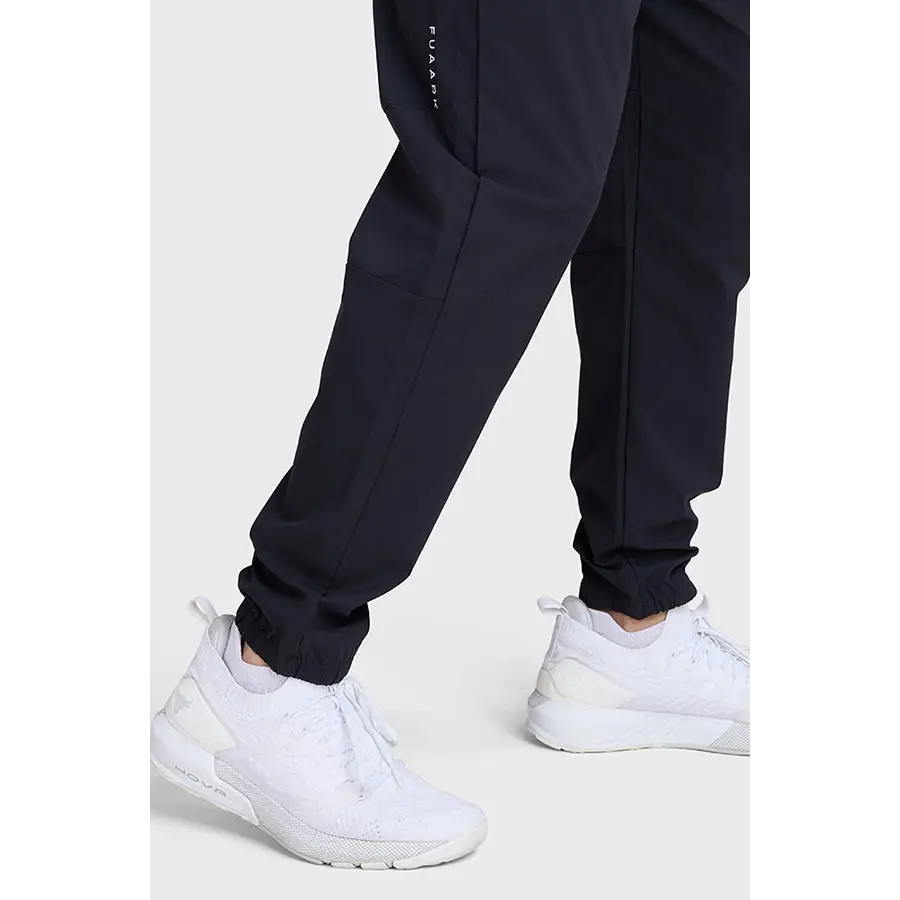 Essential Joggers Black - Track