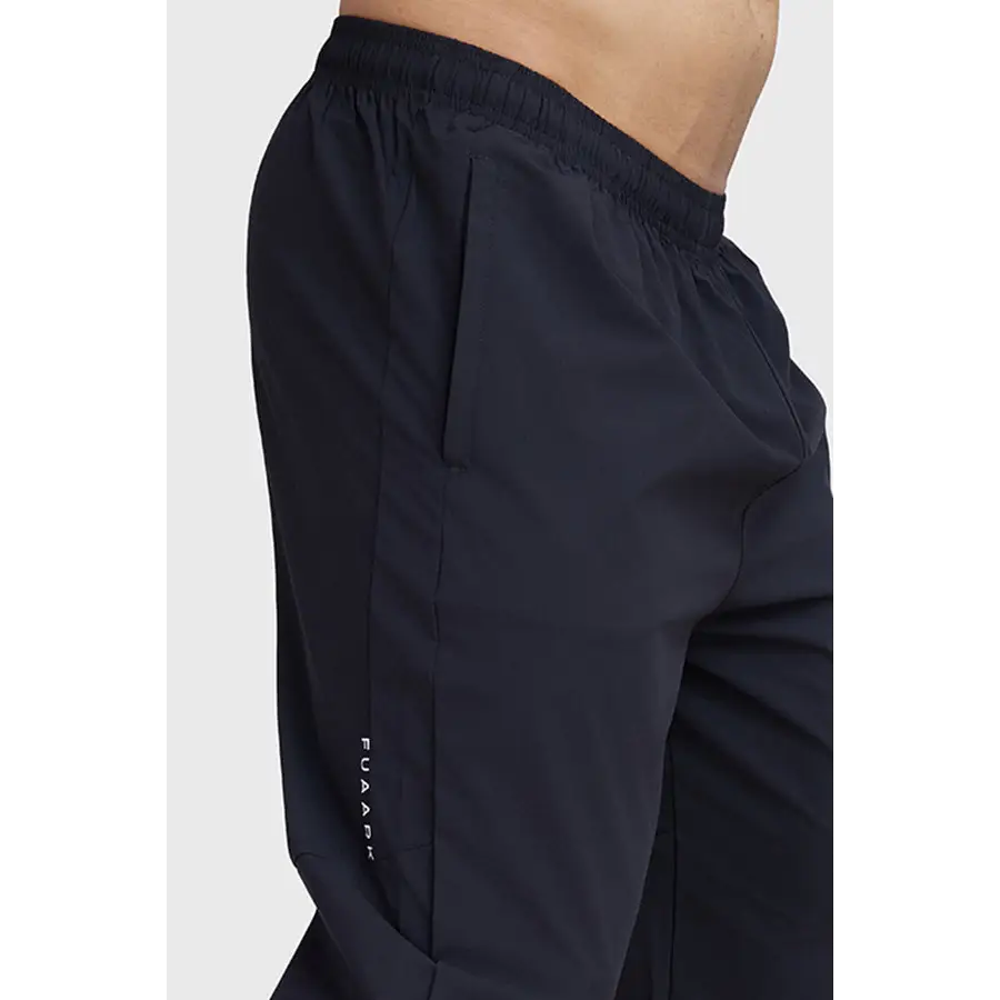 Essential Joggers Black - Track