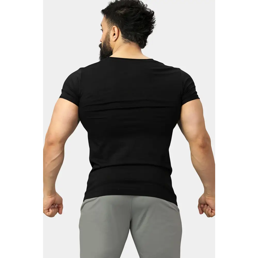 Legacy Scoop Neck T-shirt Black - Tshirts