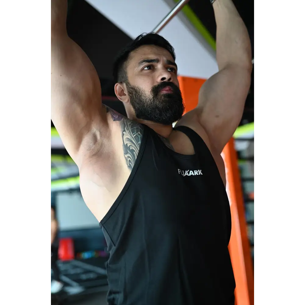 Mesh Stringer Black - Vest