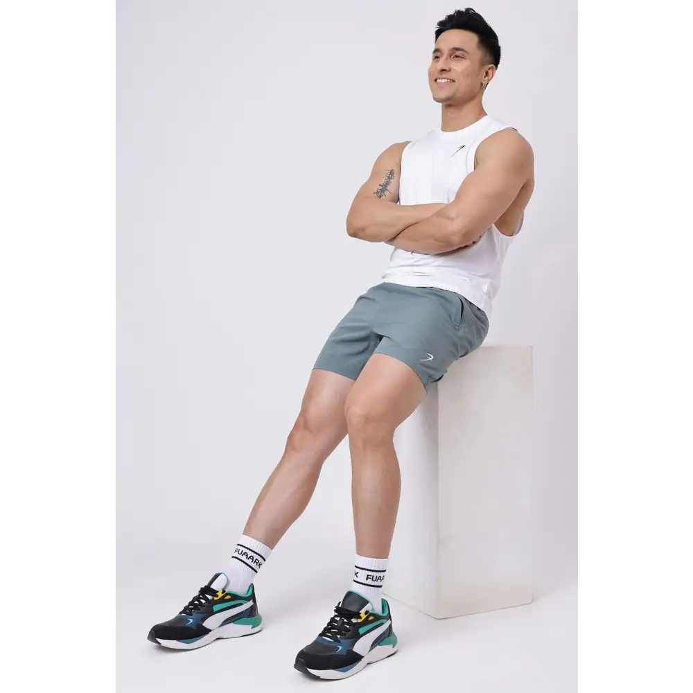 Nova Shorts Forest Green - Shorts