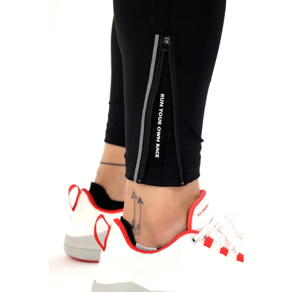 Nylon Supreme Tracks Black - Track