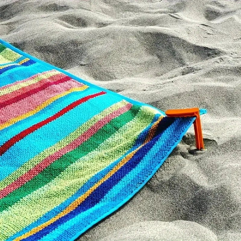 Outdoor Beach & Picnic Mat Towel Holder – Windproof Camping Tool (4pcs) - SS
