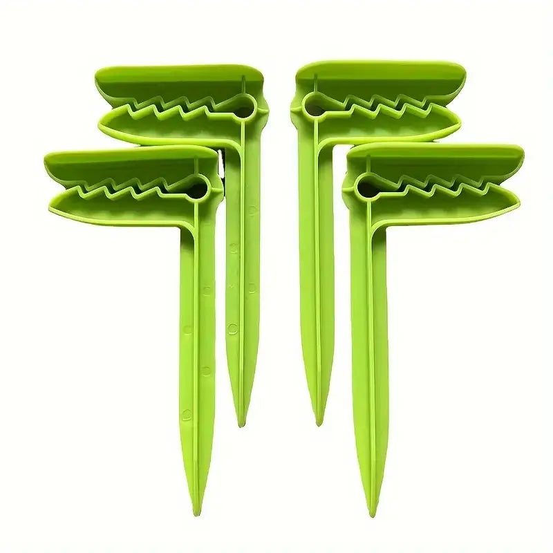 Outdoor Beach & Picnic Mat Towel Holder – Windproof Camping Tool (4pcs) - SS
