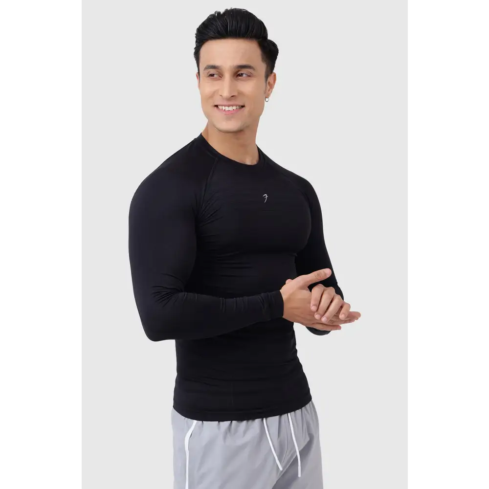 Power Seamless Fullsleeves T-shirt Black - Tshirts