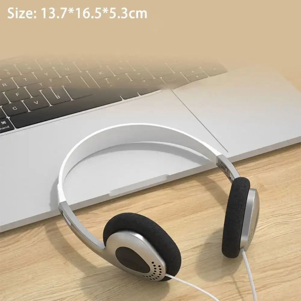 Retro Wired Headphones Hip Hop Trends Over Ear Earbud Walkman Earphone MP3 Wired Connection Music Personality Sports