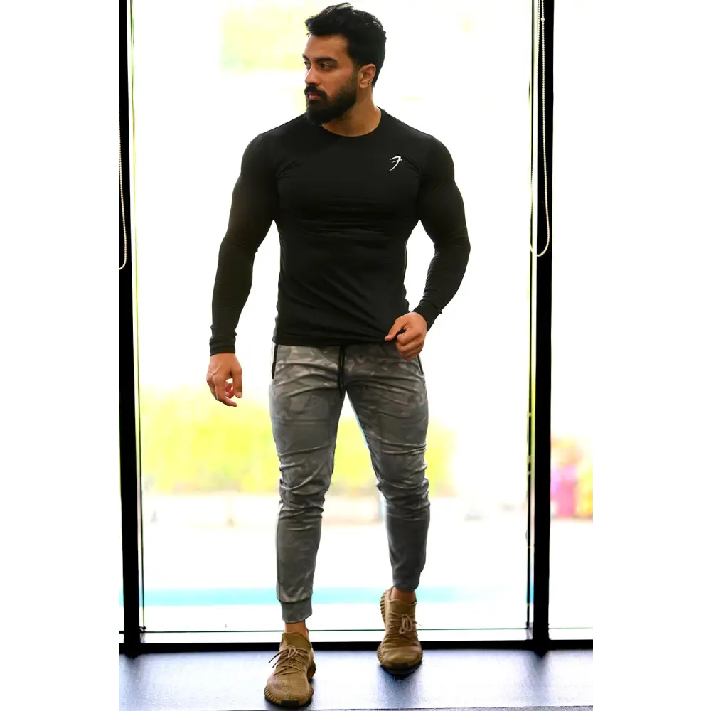 Revival Fullsleeves T-shirt Black