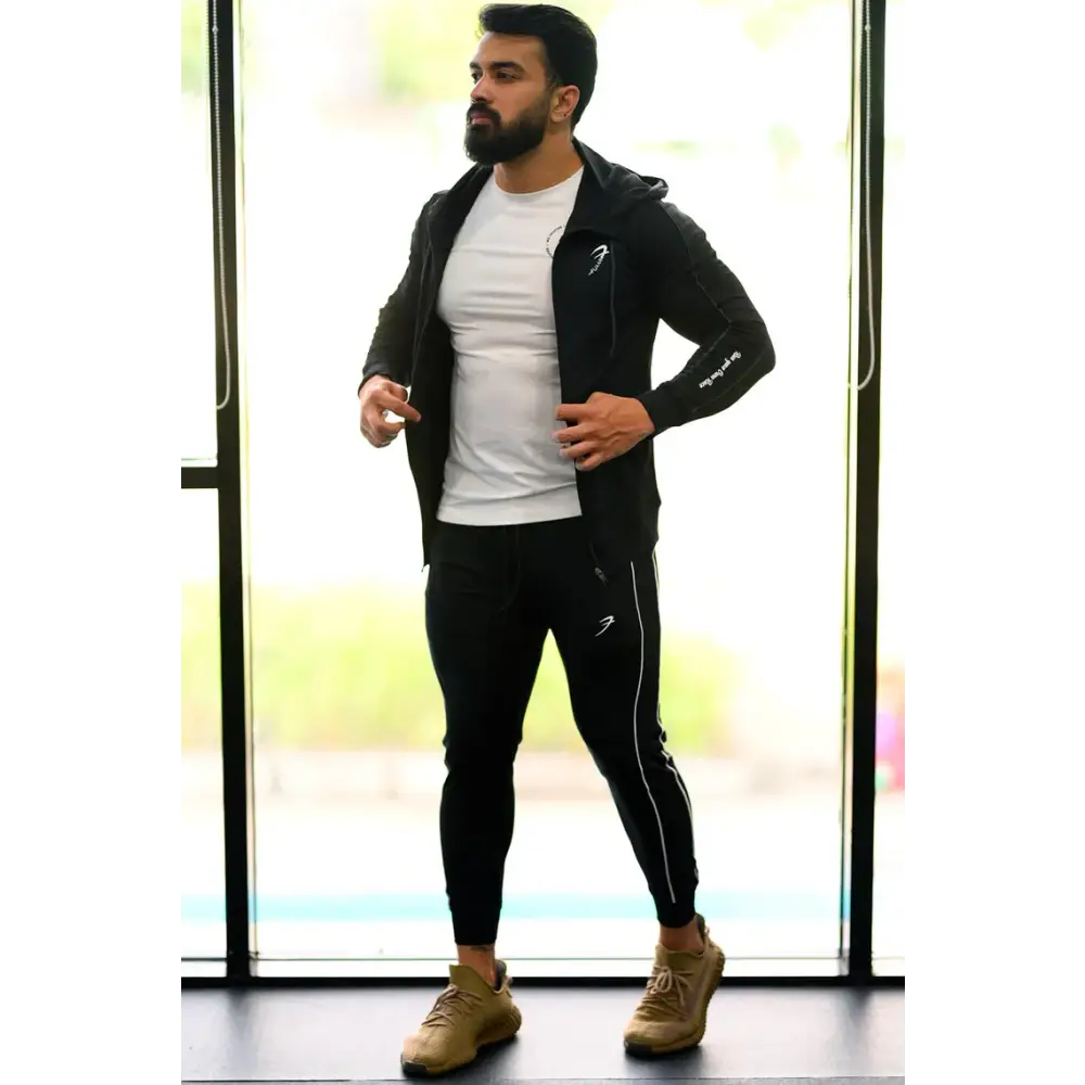 Revival Joggers Black - Joggers