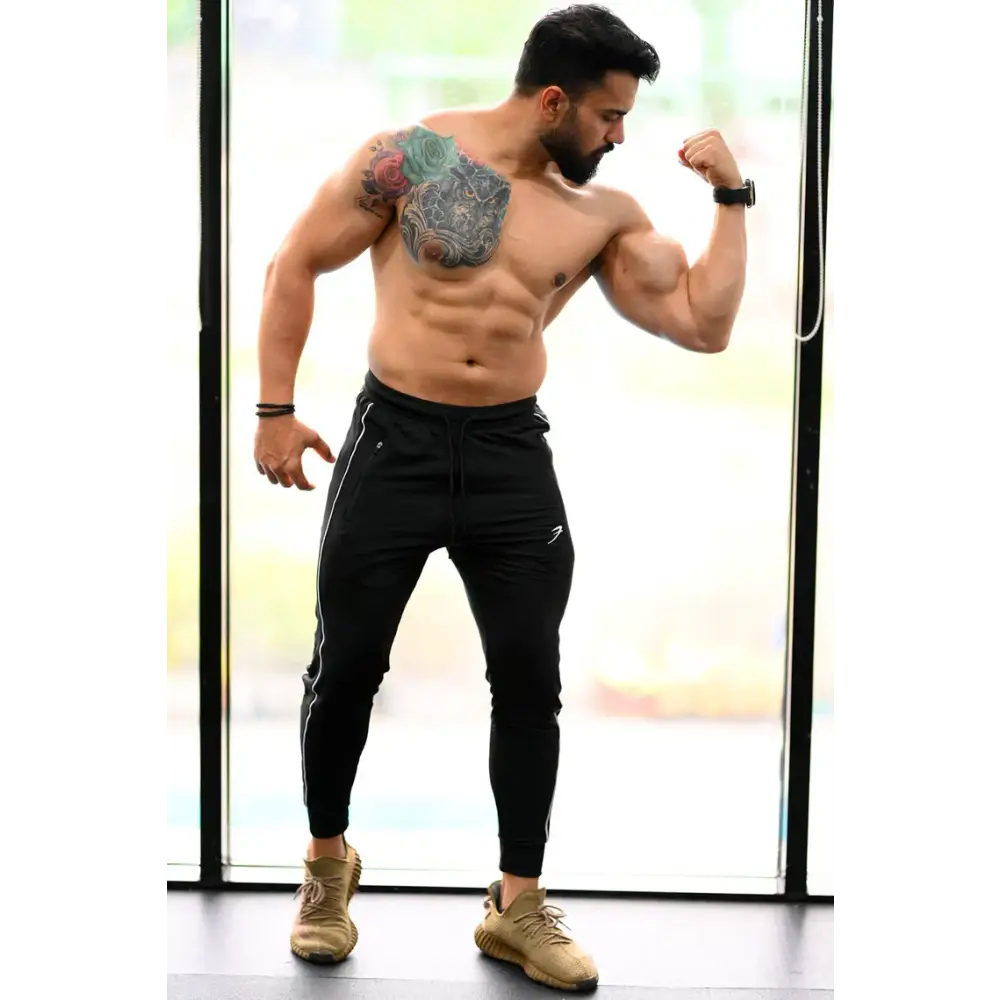 Revival Joggers Black - Joggers