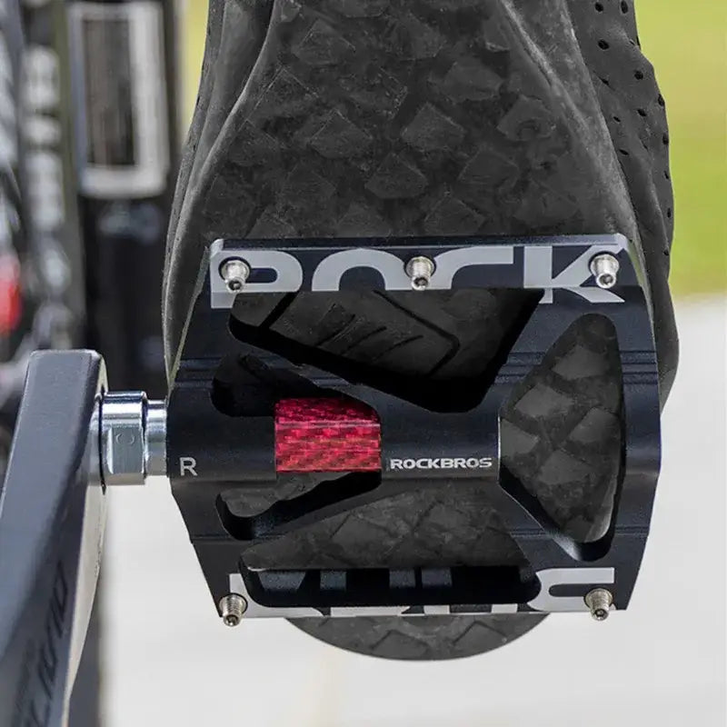 ROCKBROS Bicycle Pedals Alloy Bearings Cycling Pedals Platform Bike Flat Pedal Pedals Reflective Anti-slip MTB Bike