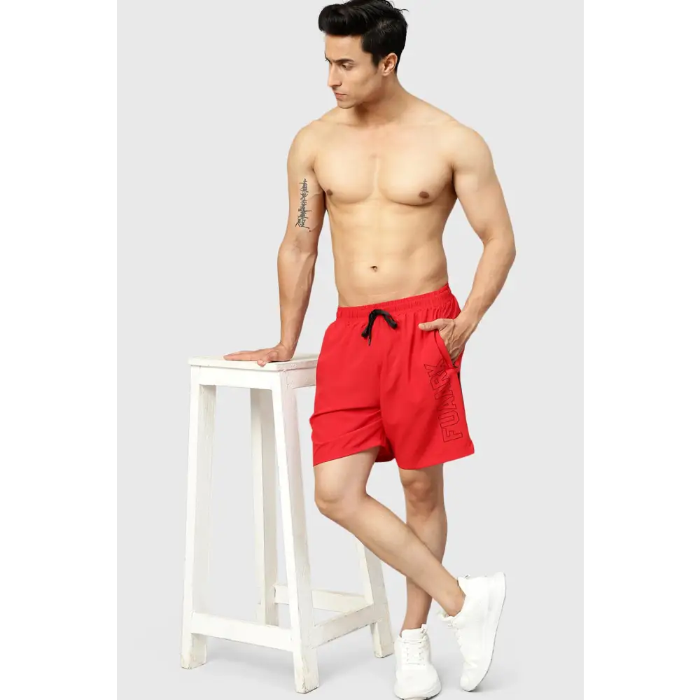 Studio Shorts Red - Shorts
