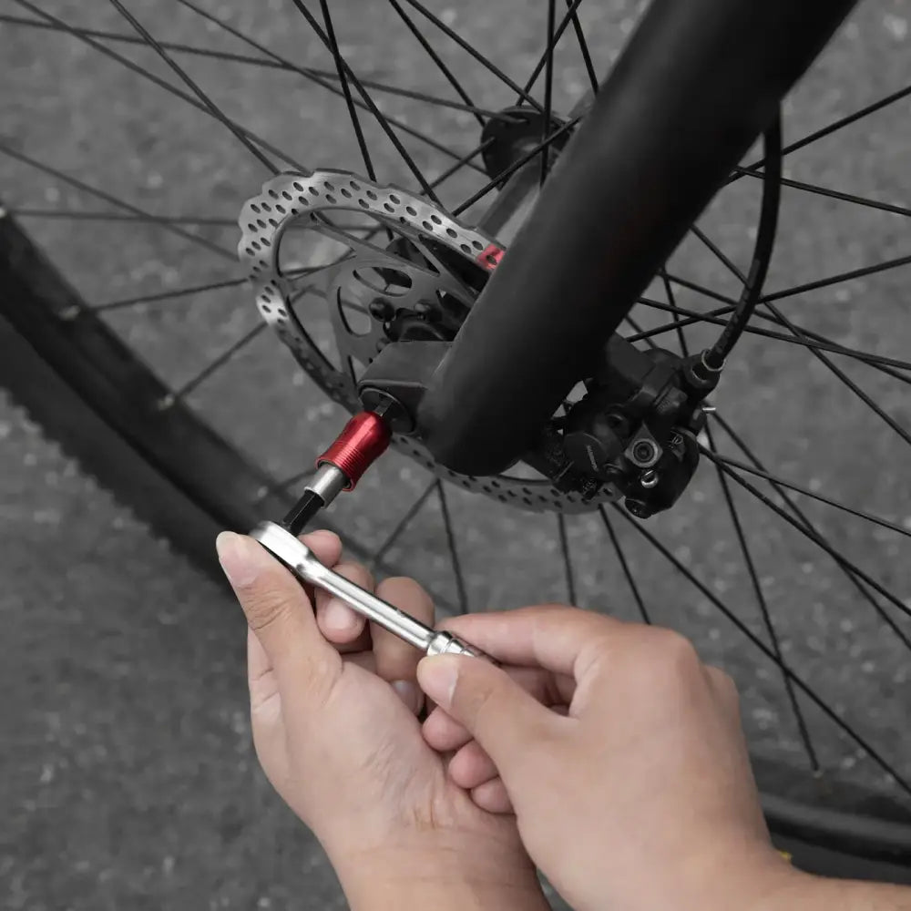 TOSUOD 1/4’’ Two-Way Ratchet Wrench Set Mini Ratchet & Quick Connect Rods Foldable Bicycle Repair Kit S2 Bits & Tire