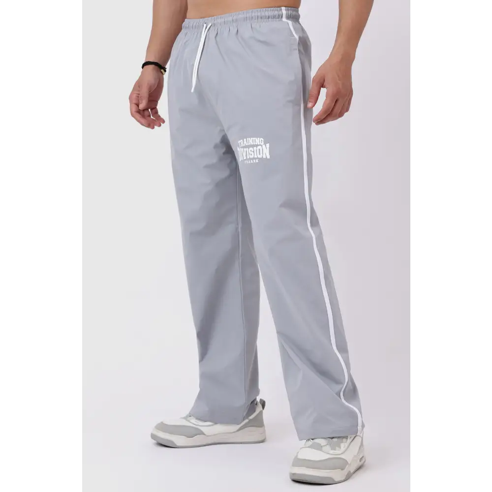 Training Division Track Light Grey - track