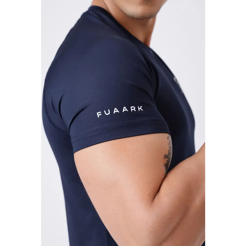 Urban T-shirt Navy - Tshirts