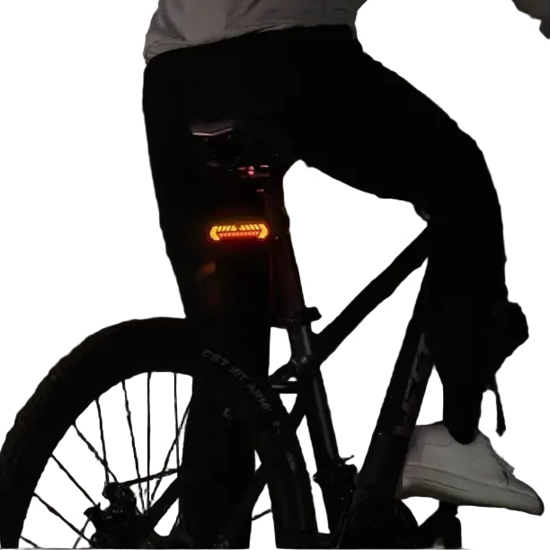 WEST BIKING Wireless Turn Signal Bike Tail Light Projection 6 Modes Rechargeable Waterproof Rear Light For Road MTB